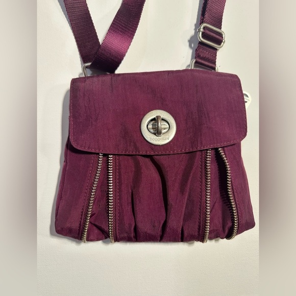 Baggalini Tokoyo Mini Wine Cross Over Nylon Canvas Purse - Picture 13 of 15